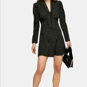 Brand New Topshop Tie Neck Mini Dress